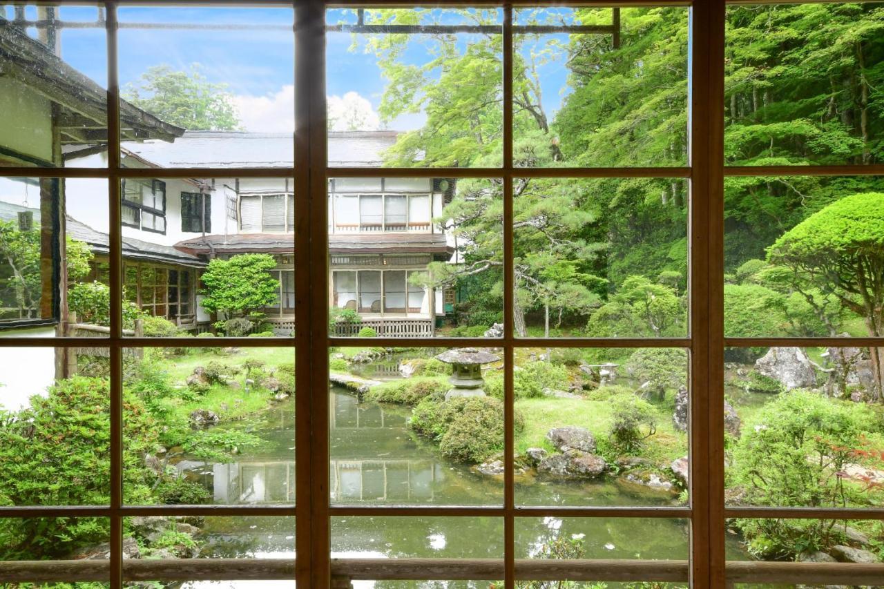 Готель Koyasan Shukubo Fumonin Екстер'єр фото