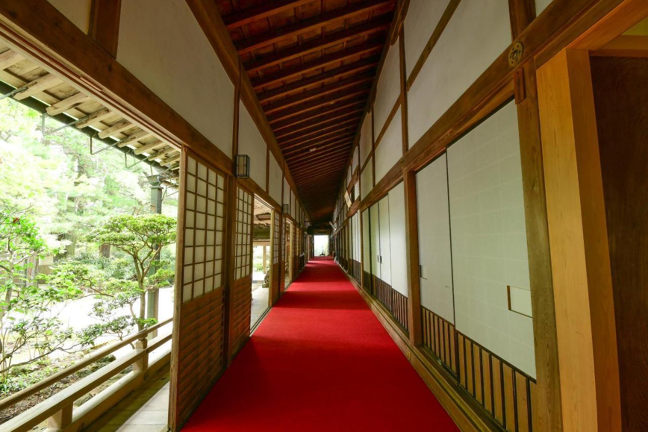 Готель Koyasan Shukubo Fumonin Екстер'єр фото